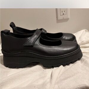 Nadia Chunky Loafers/Mary Jane’s Platform Shoes EU 41/US 10